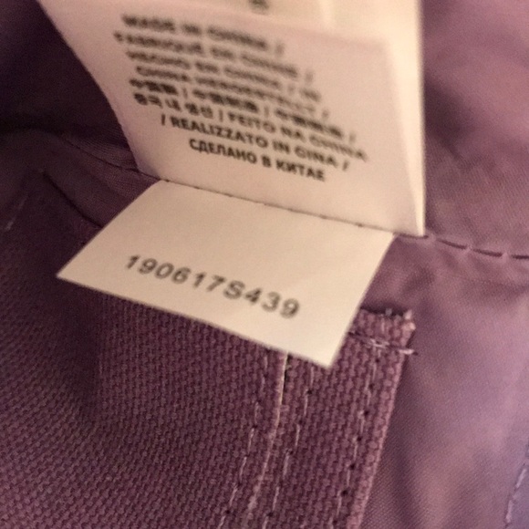 Herschel Supply Company - Picture 8 of 8